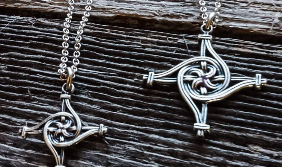 Gothic Ireland St. Brigids Cross Upside Down Cross Necklace Set For Women  And Men Christian Religious Amulet Jewelry From Elegantmusk, $20.89 |  DHgate.Com